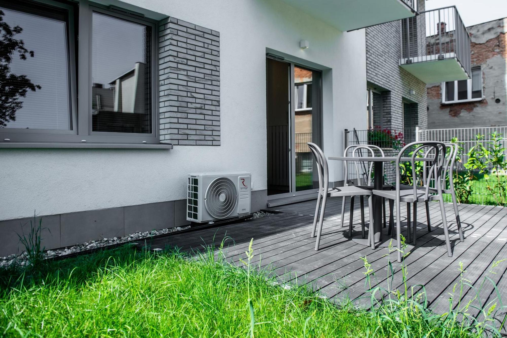 Apartament Mikolowska Z Tarasem Gliwice Zewnętrze zdjęcie